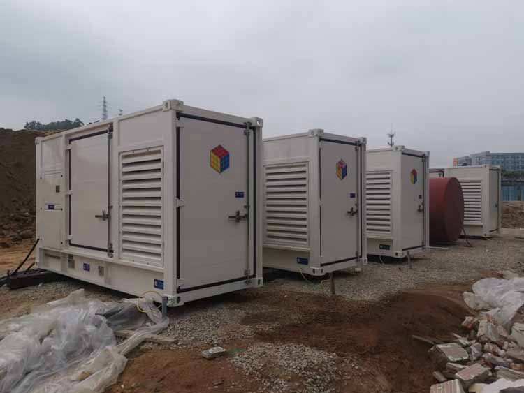 崇礼柴油发电机检测机油泵出油压力时，如何保证测试的准确性？